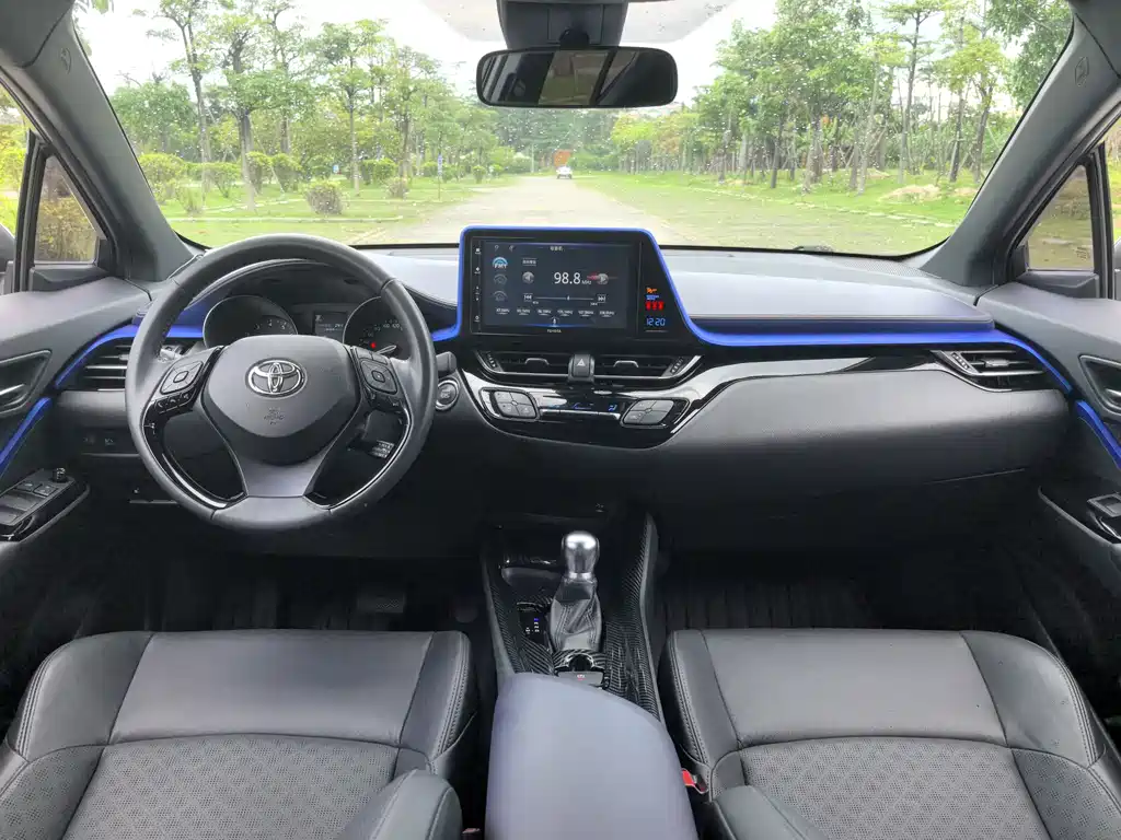 Toyota IZOA 2018 2.0L Yichi Edition China VI