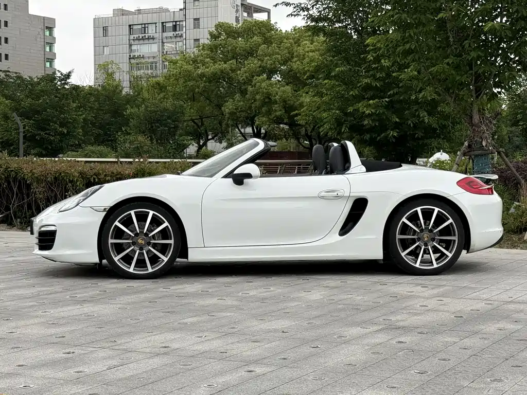 2015 Porsche Boxster Style Edition 2.7L