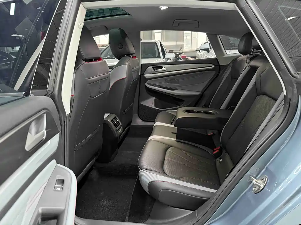 Volkswagen Lamando L 2022 280TSI DSG Cool Spicy Edition