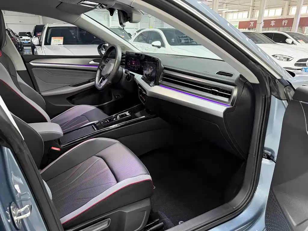 Volkswagen Lamando L 2022 280TSI DSG Cool Spicy Edition
