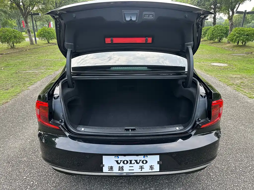 Volvo S90 2021 B5 Inscription
