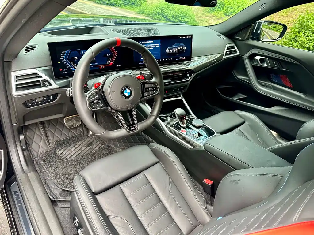 BMW M2 2024