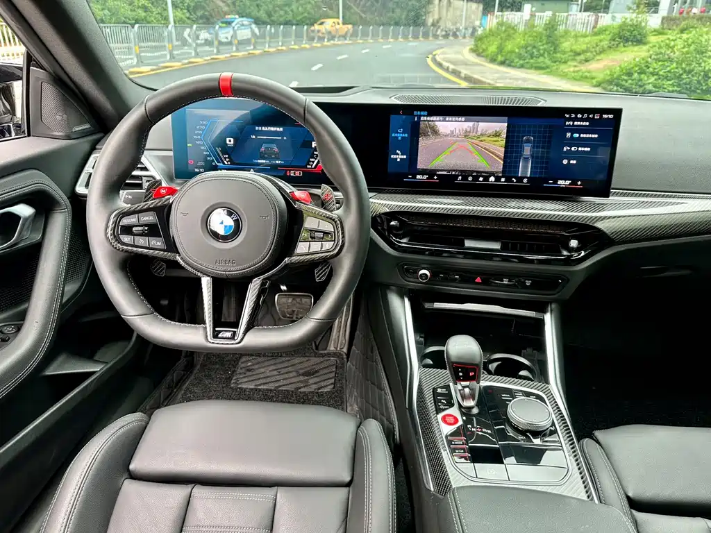 BMW M2 2024