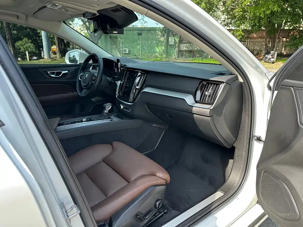 Volvo V60 2020 T5 Inscription