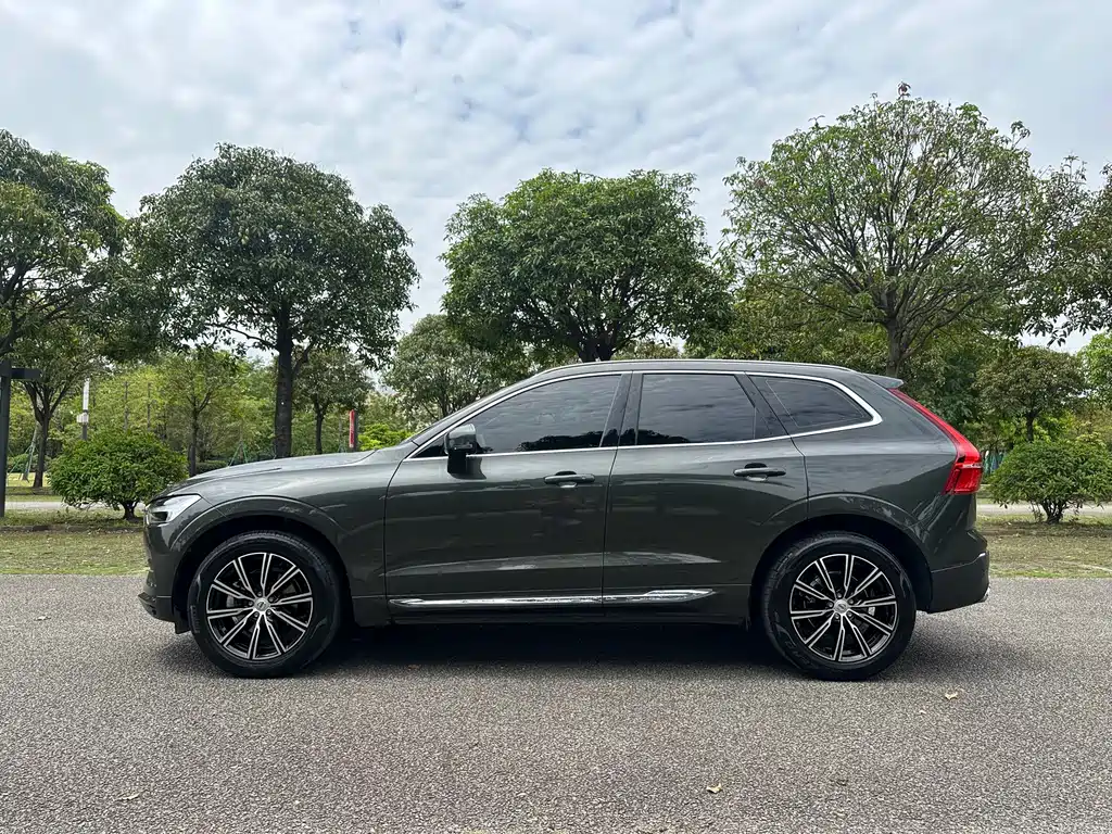 Volvo XC60 2021 T5 AWD Inscription