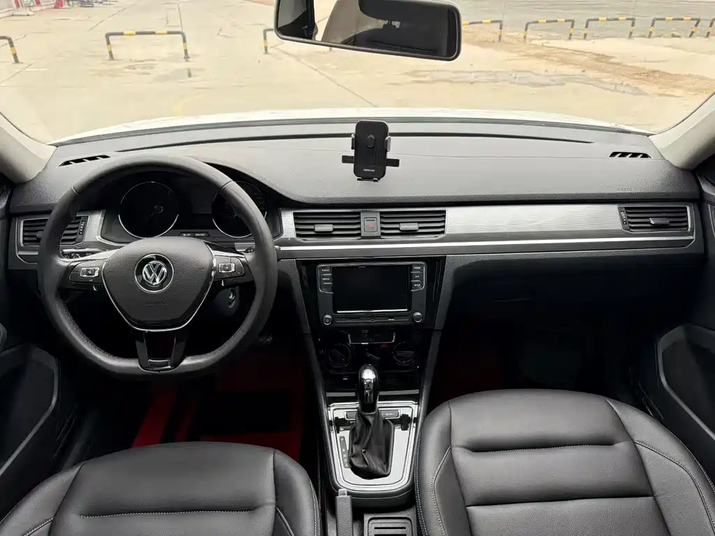 Bora 2019 Bora Legend 1.5L Automatic Leading Edition China VI