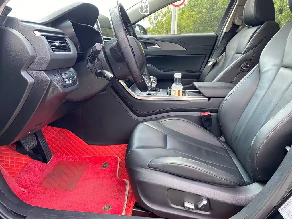 Hongqi H5 2020 1.8T Automatic Zhi Lian Qi Xiang Edition