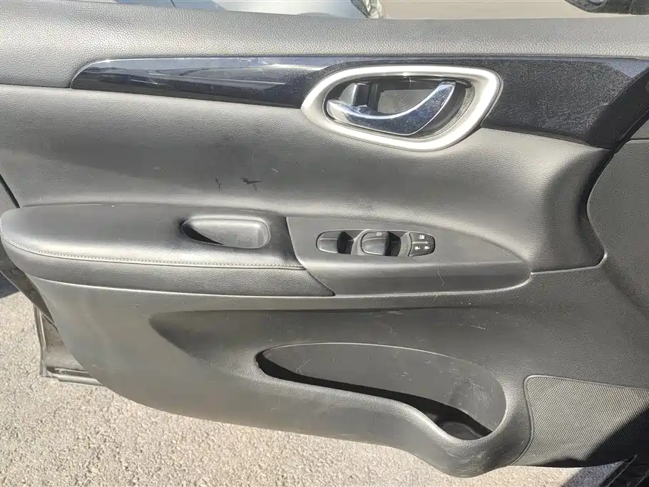 Nissan Sylphy 2016 Classic 1.6XL Automatic Luxury Edition