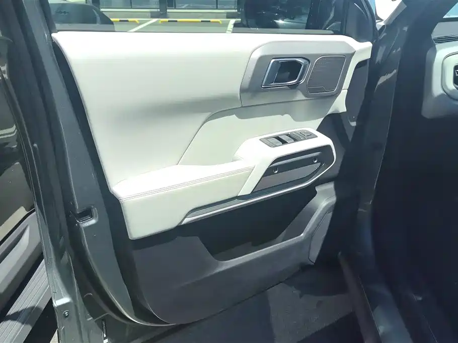 Yangwang U8 2025 501KM AWD Ultra Edition