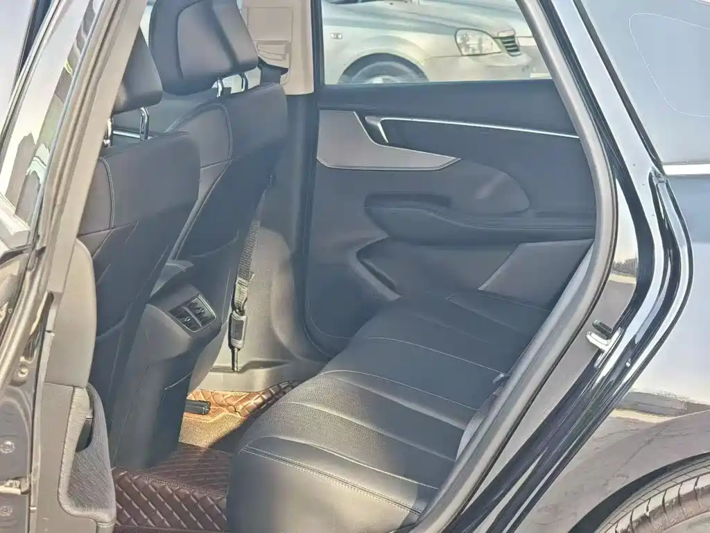 Buick LaCrosse 2025 28T Platinum Edition
