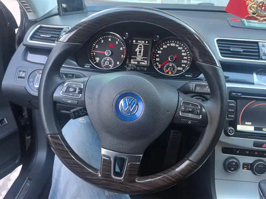 Magotan 2016 1.8TSI Zhixiang Luxury Edition