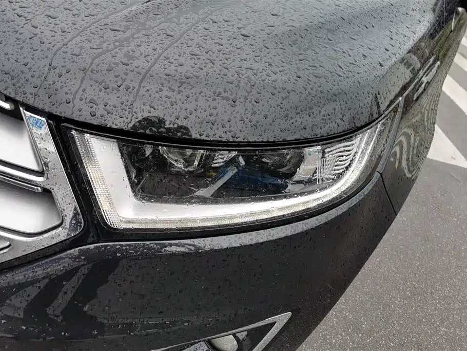 Ford Edge 2015 2.0T GTDi AWD Titanium