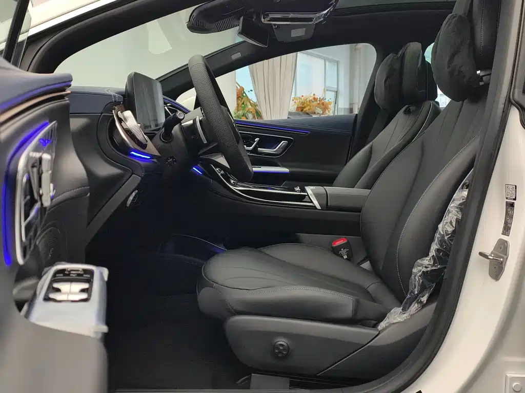Mercedes-Benz EQE 500 4MATIC Luxury Edition 2025