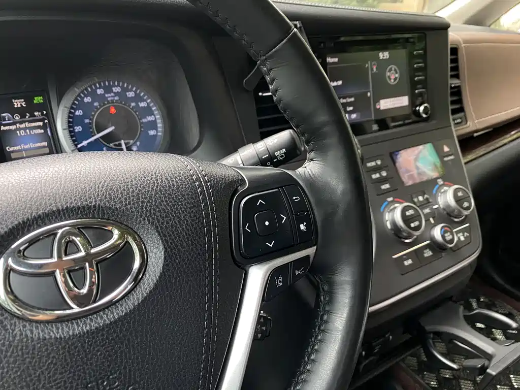 Sienna 2015 3.5L AWD L