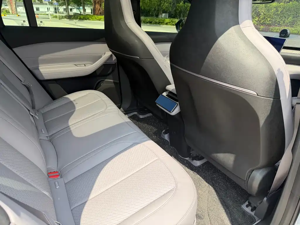 NIO EC6 2023 model 75kWh