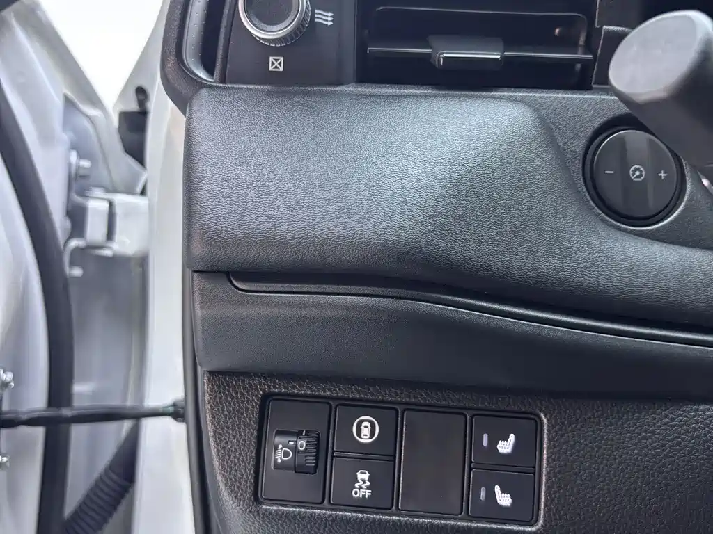 Honda Vezel 2023 1.5L CVT Tech Edition