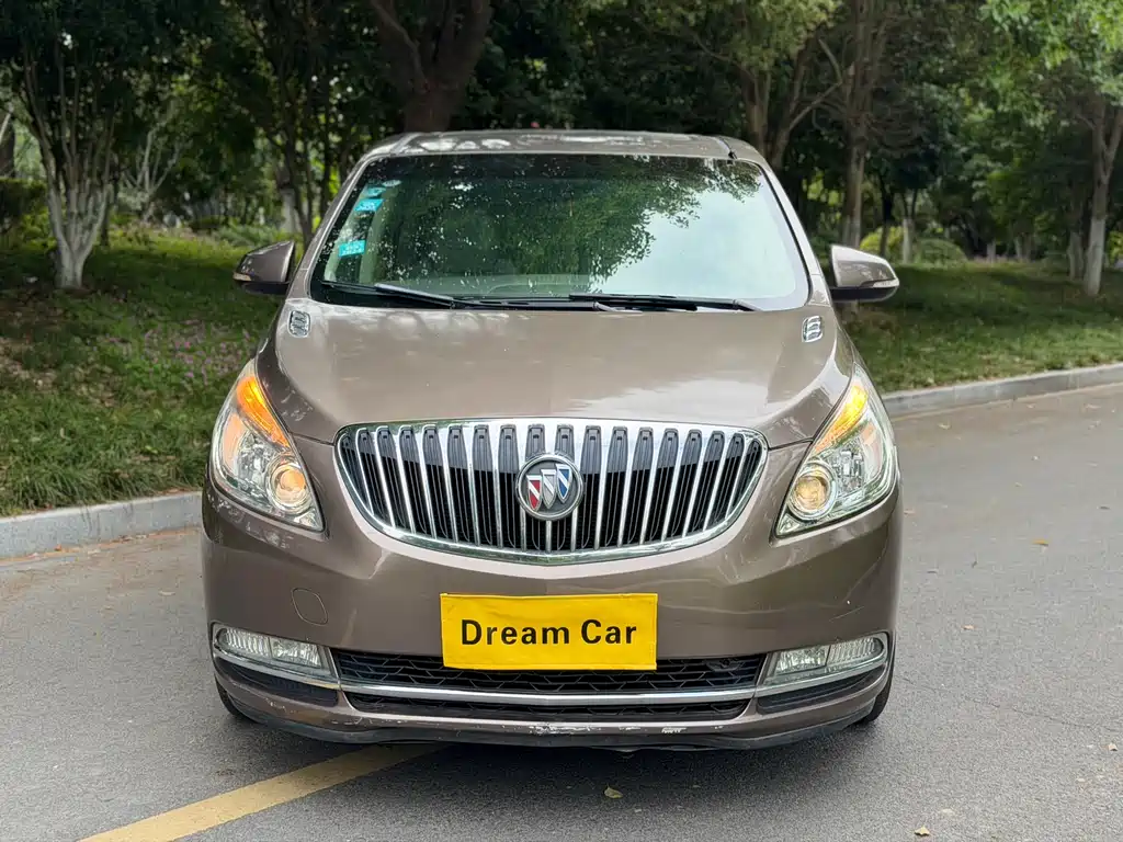 Buick GL8 2013 2.4L CT Luxury Business Comfort Edition