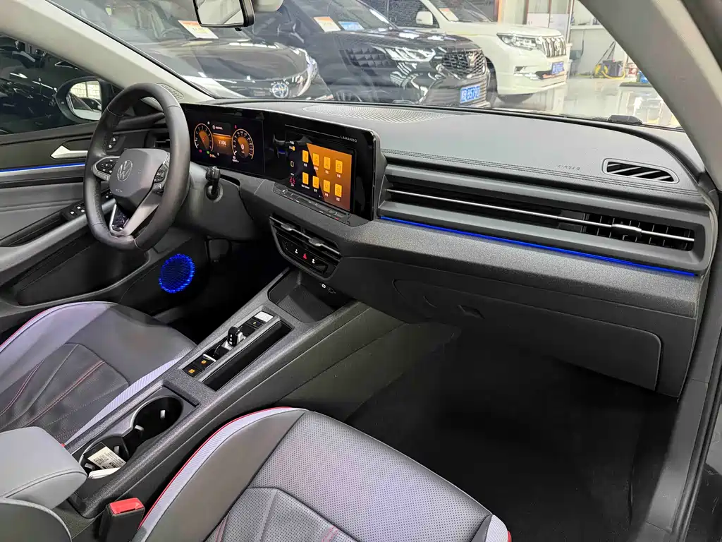 Volkswagen Lamando L 2022 280TSI DSG Cool Spicy Edition
