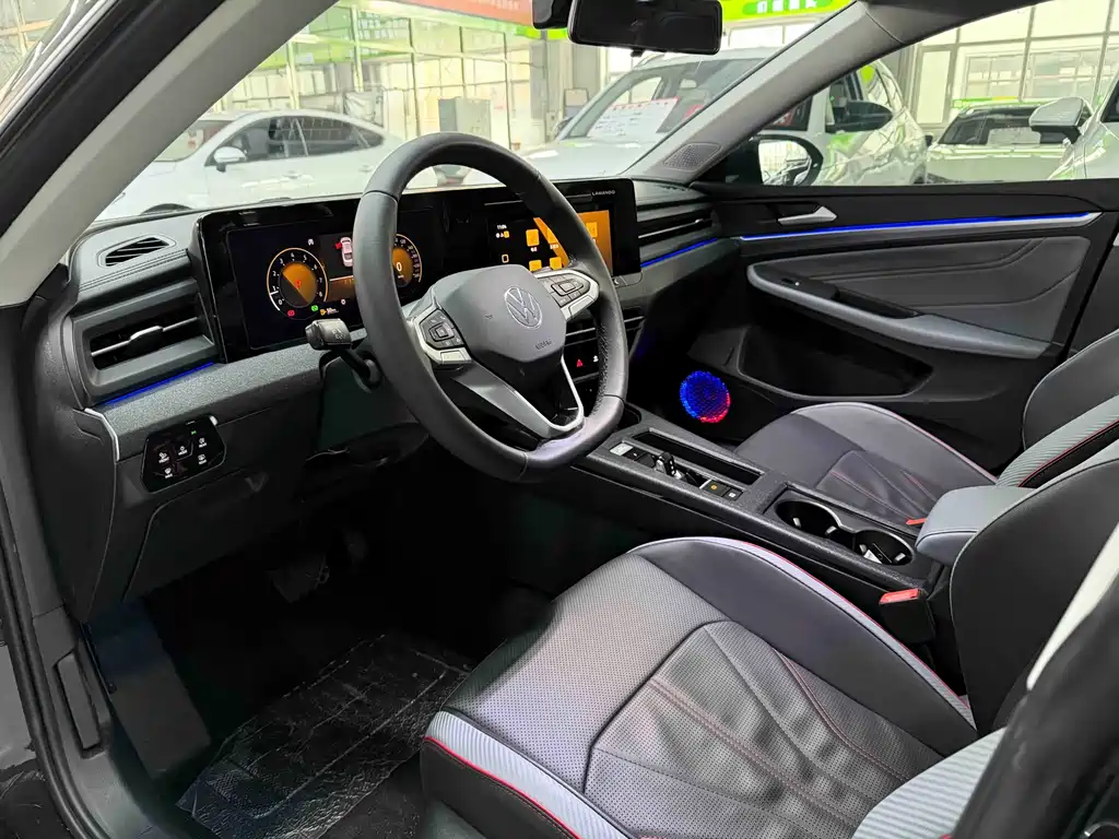 Volkswagen Lamando L 2022 280TSI DSG Cool Spicy Edition