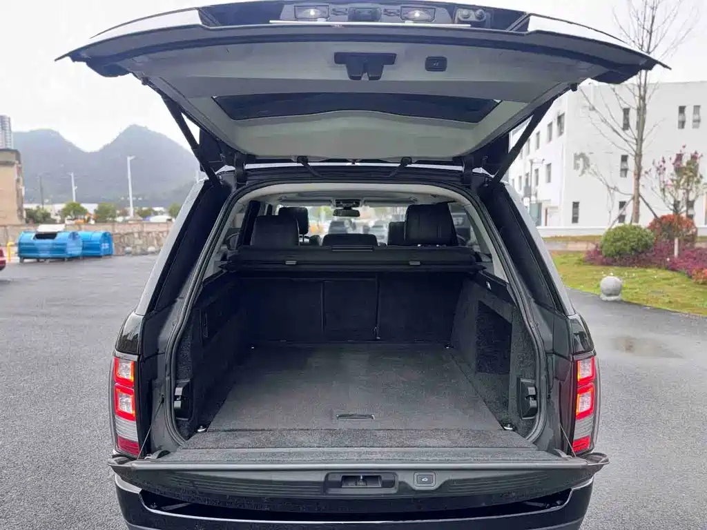 2016 Land Rover Range Rover 3.0 SC V6 Vogue LWB