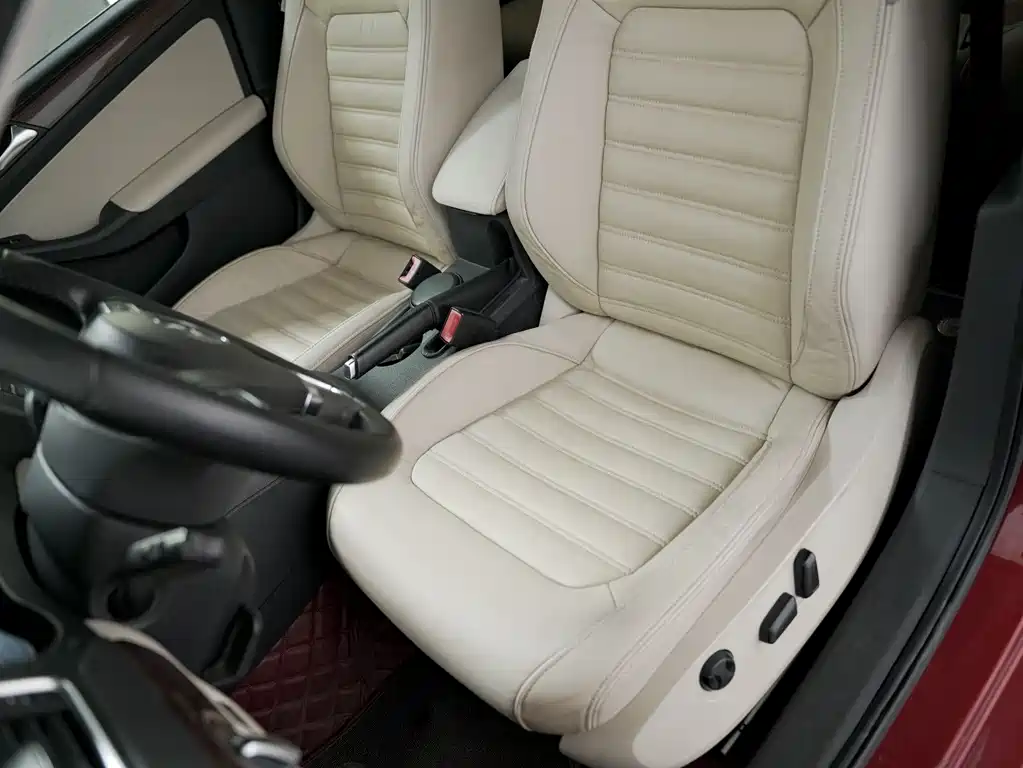 Volkswagen Sagitar 2012 1.4TSI Automatic Flagship Edition