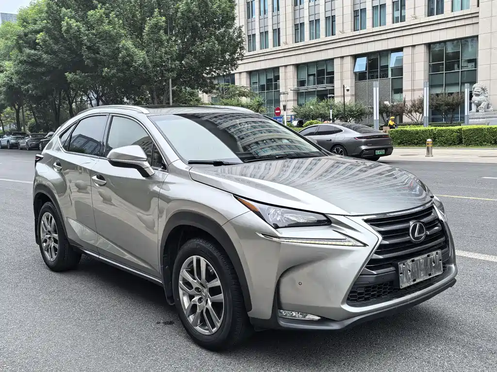 Lexus NX 2015 200t AWD F Sport