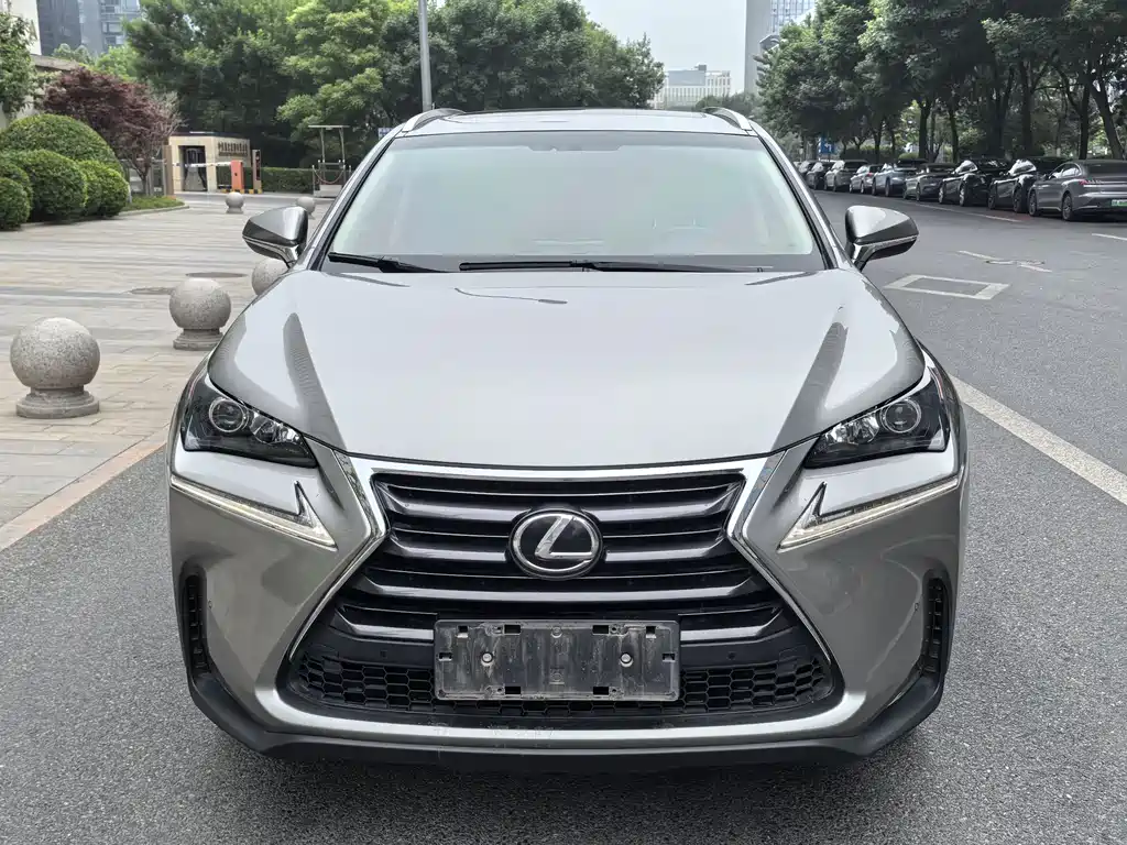 Lexus NX 2015 200t AWD F Sport