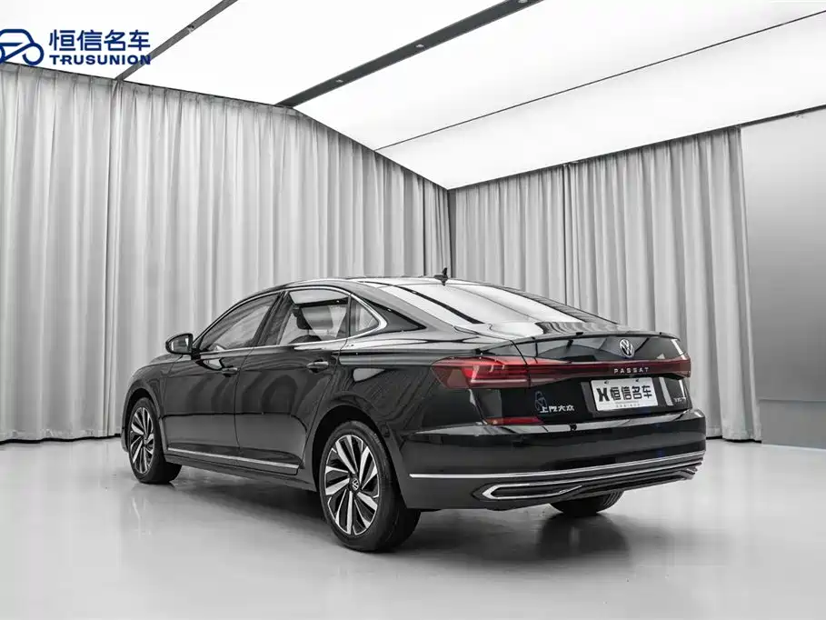 Passat 2023 Facelift 330TSI Starlight Elite Edition