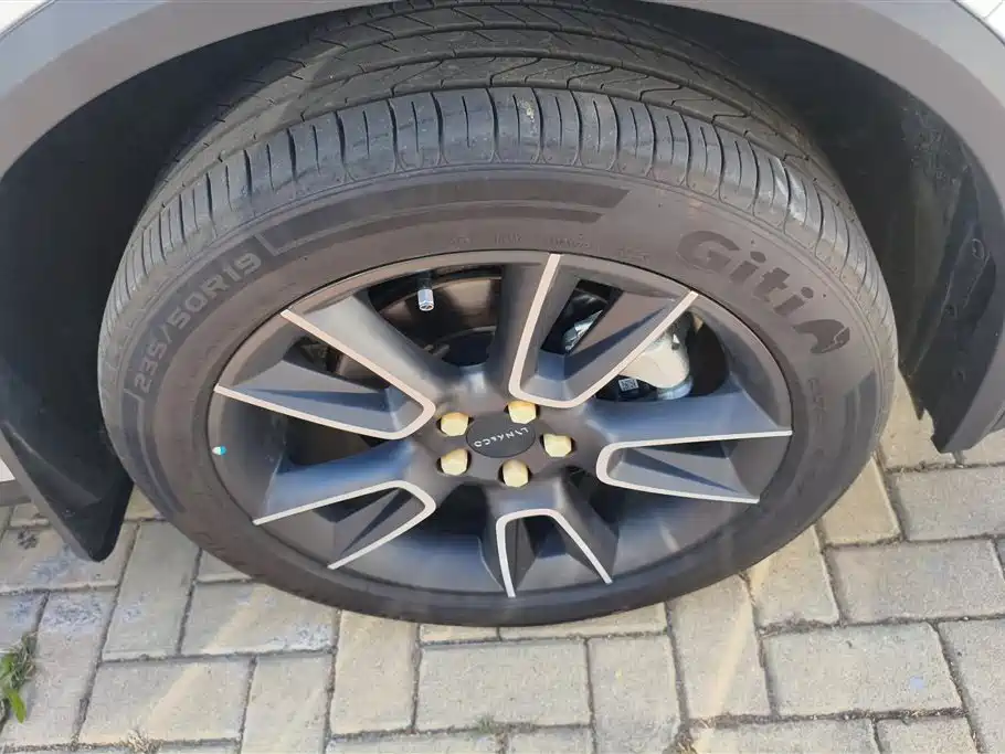 Lynk & Co 01 2025 2.0TD FWD Refresh Pro Edition