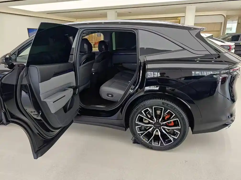 Zeekr 7X 2025 100kWh Long Range RWD Intelligent Driving Edition