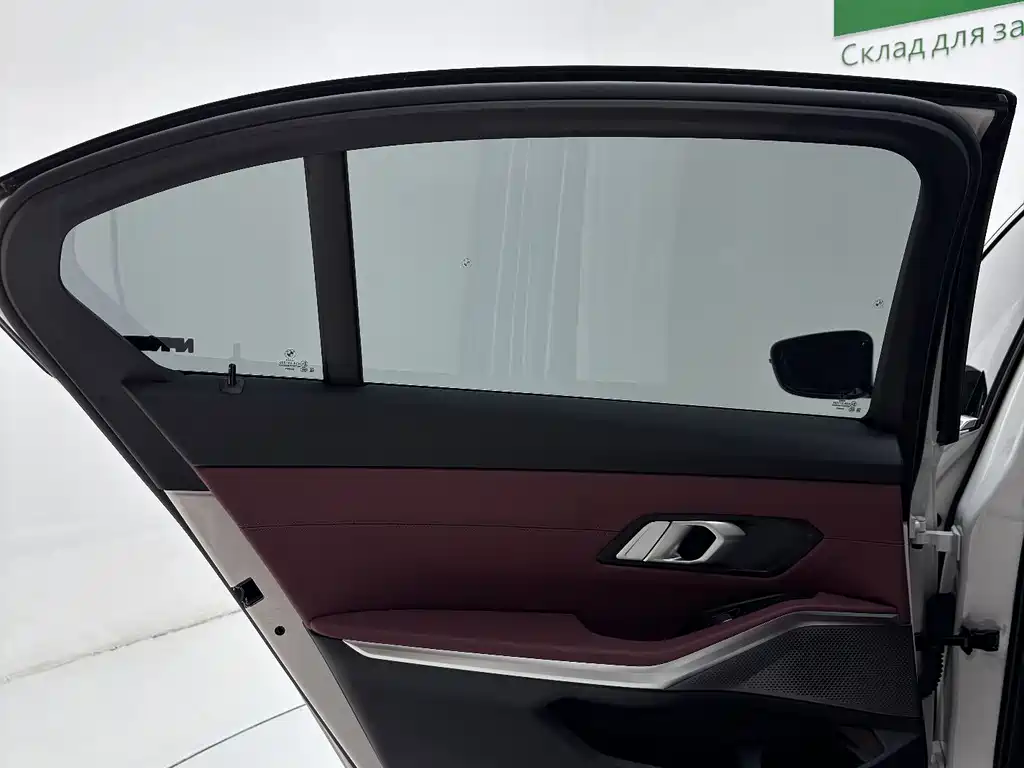 BMW 3 Series 2023 320Li M Sport Package - фото 9