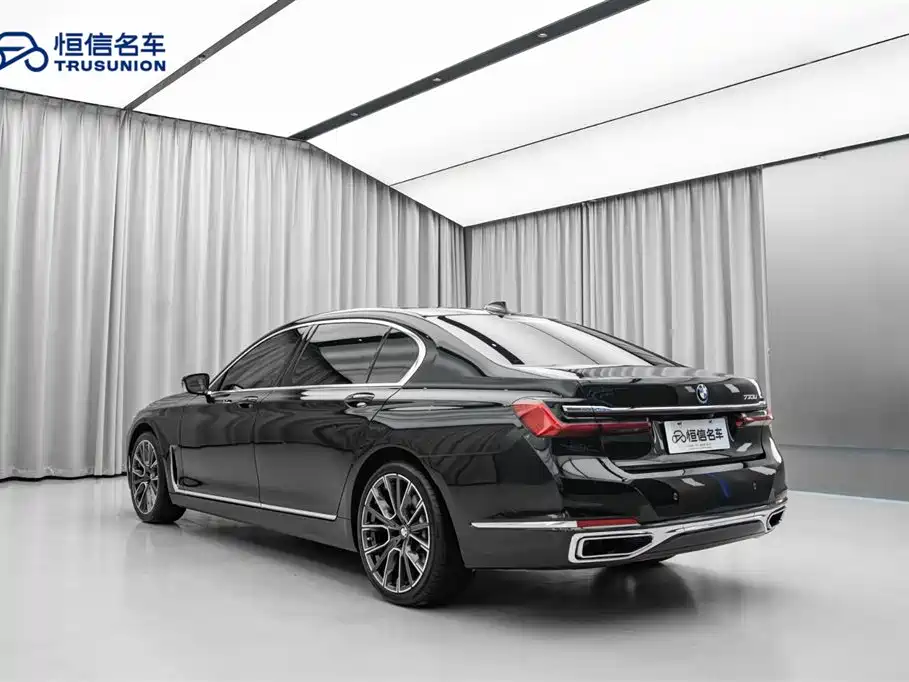 BMW 7 Series 2019 730Li Luxury Package