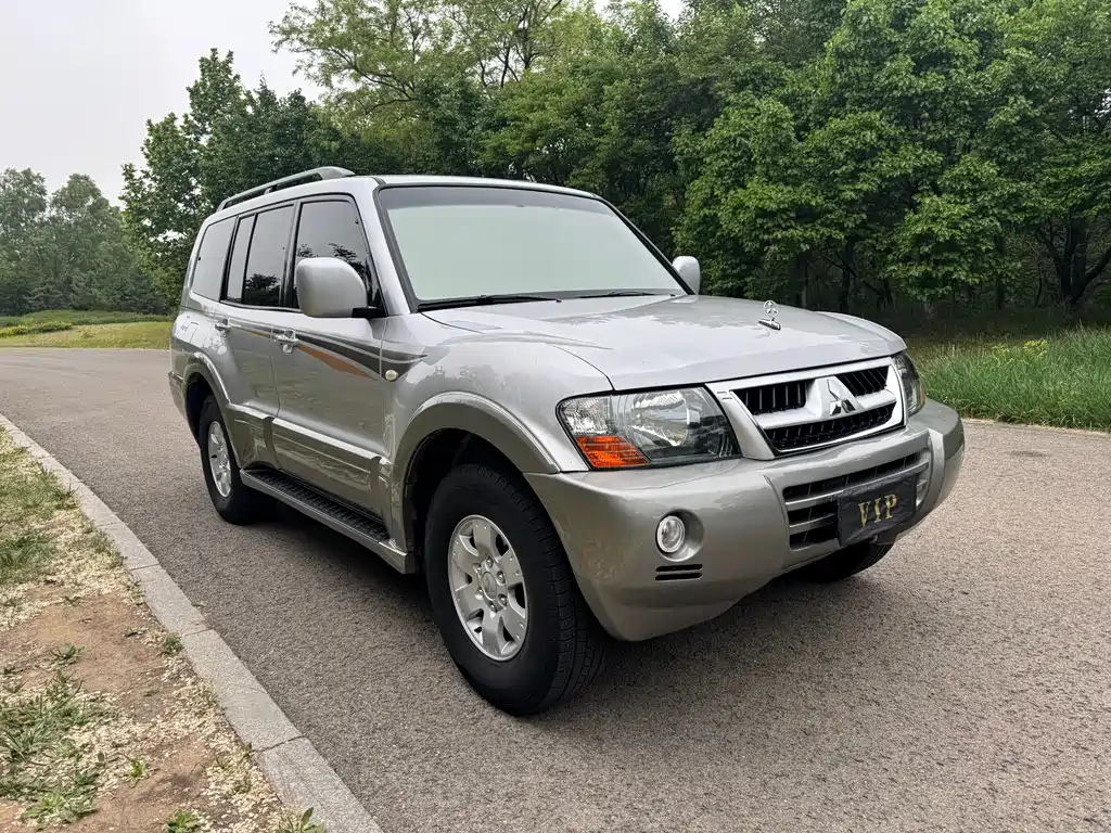 Mitsubishi Pajero 2011 V73 3.0L AT GLS