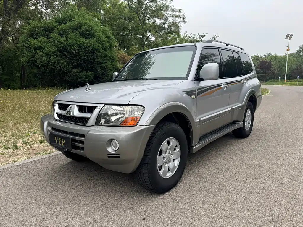 Mitsubishi Pajero 2011 V73 3.0L AT GLS