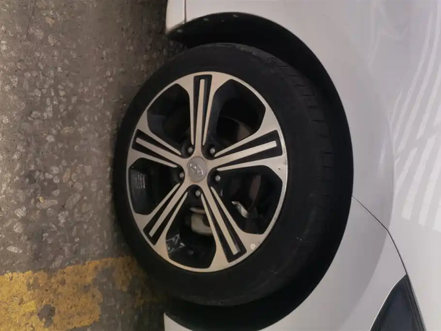 Hyundai Elantra Lingdong 2018 1.4T DCT Xuandong Vitality Edition
