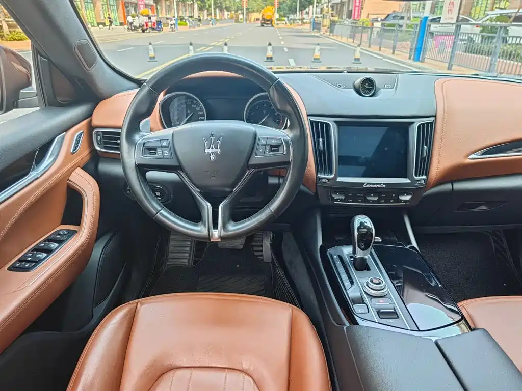 Maserati Levante 2016 3.0T Standard