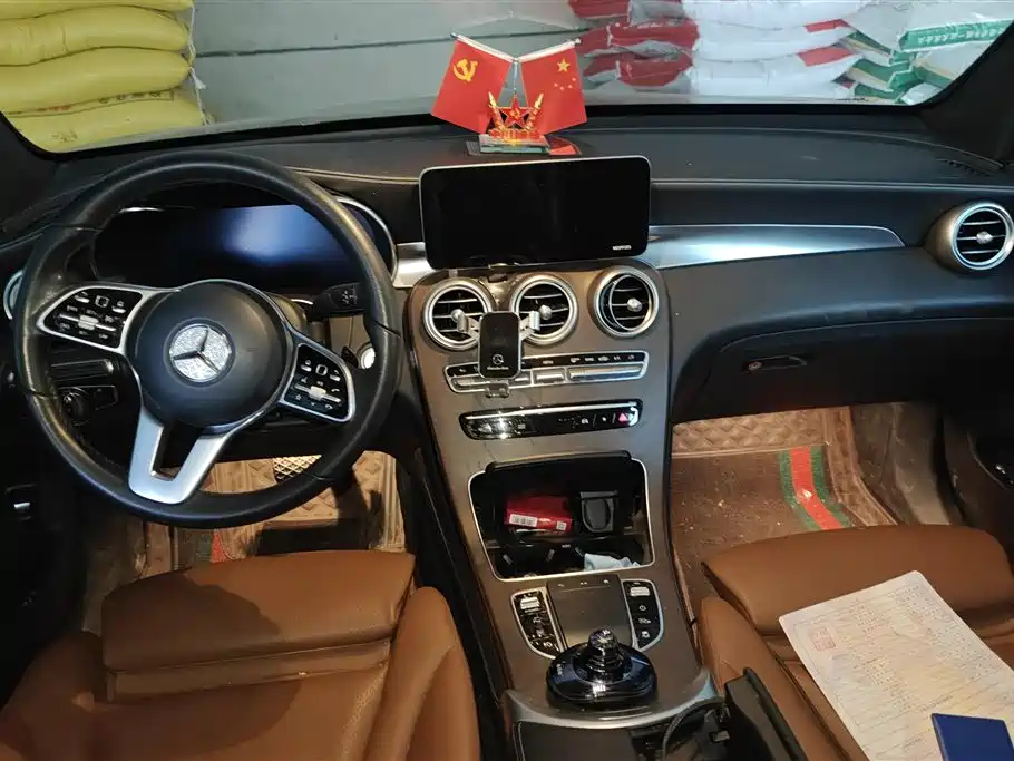 Mercedes-Benz GLC 260 L 4MATIC Luxury