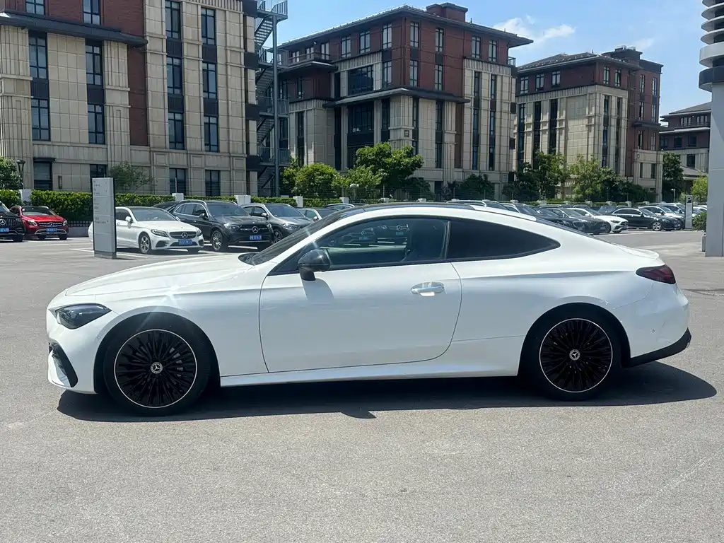 Mercedes-Benz CLE 2024 CLE 300 4MATIC Luxury Coupe