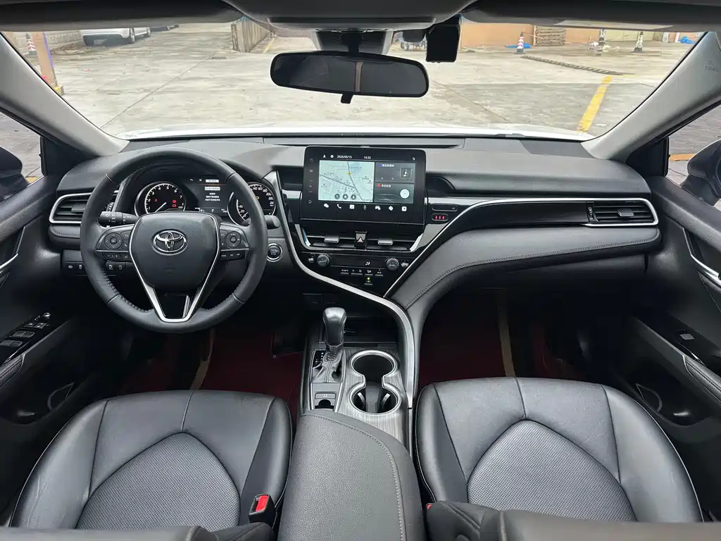Camry 2021 2.0G Luxury Edition