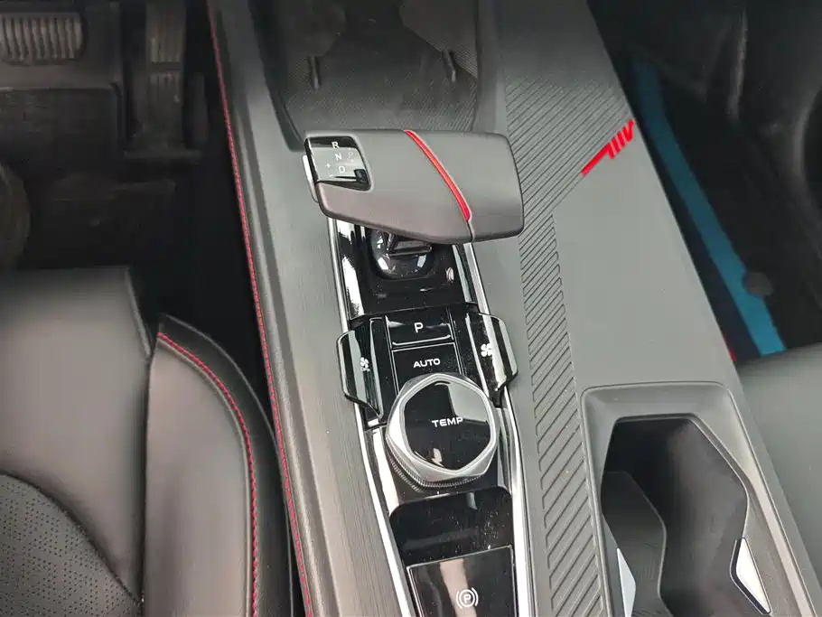 Changan Oshan Z6