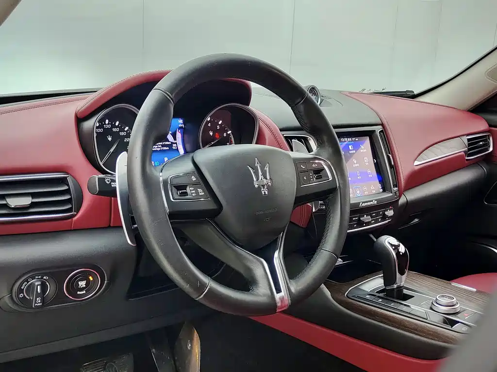 Maserati Levante 2016 3.0T Standard