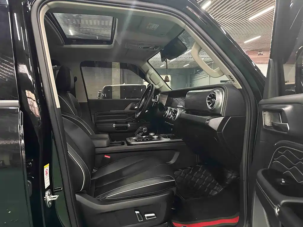 Tank 300 2023 Off-Road Edition 2.0T Conqueror