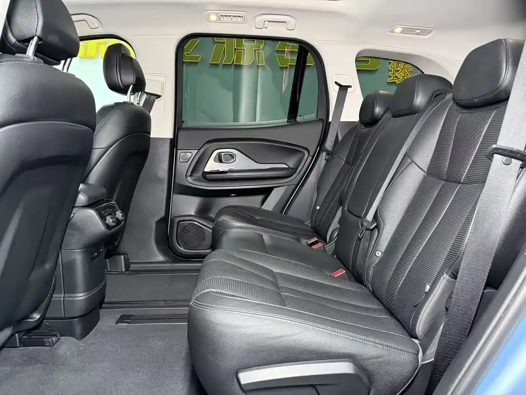 NIO ES8 2018 355KM Base Edition 7-Seater