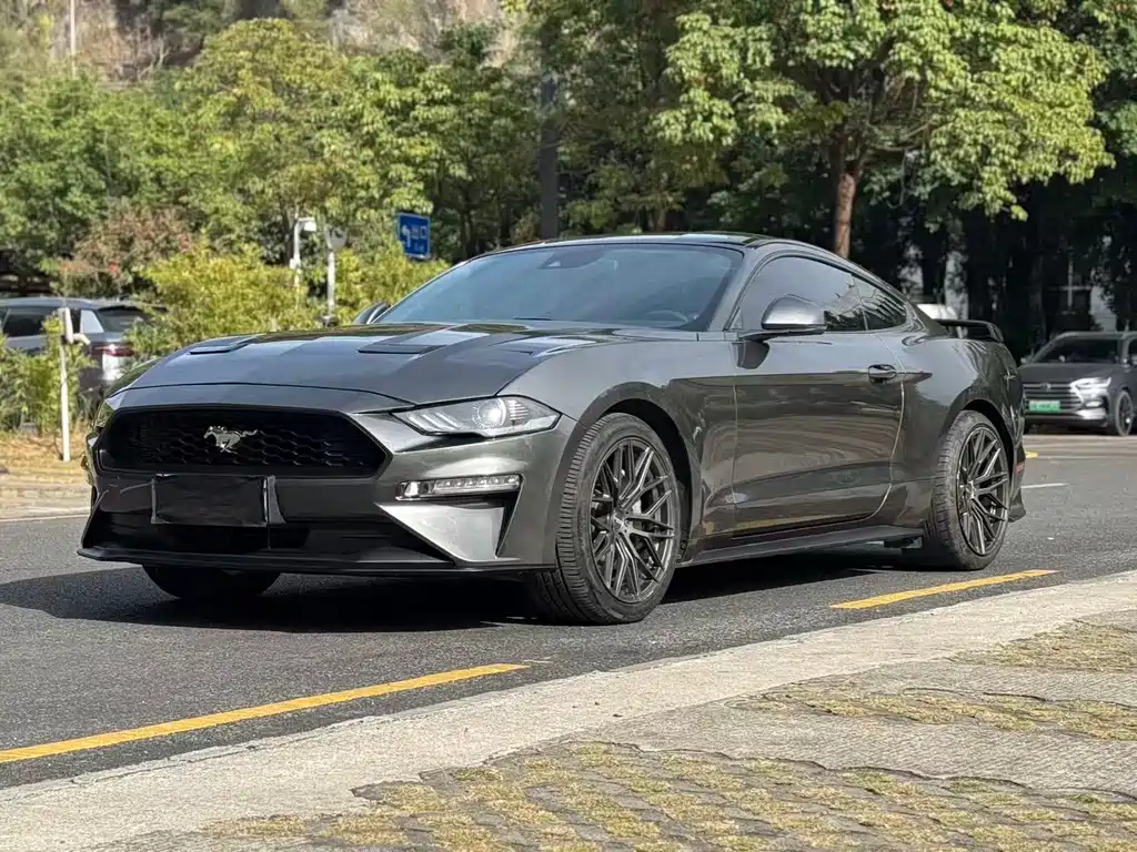 Mustang 2020 2.3L EcoBoost Obsidian Phantom Special Edition