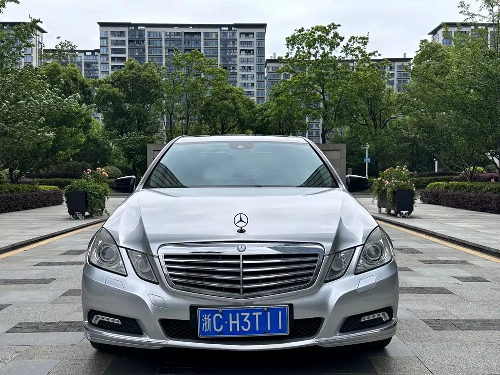 Mercedes-Benz E-Class 2010 E 260 L CGI Elegance