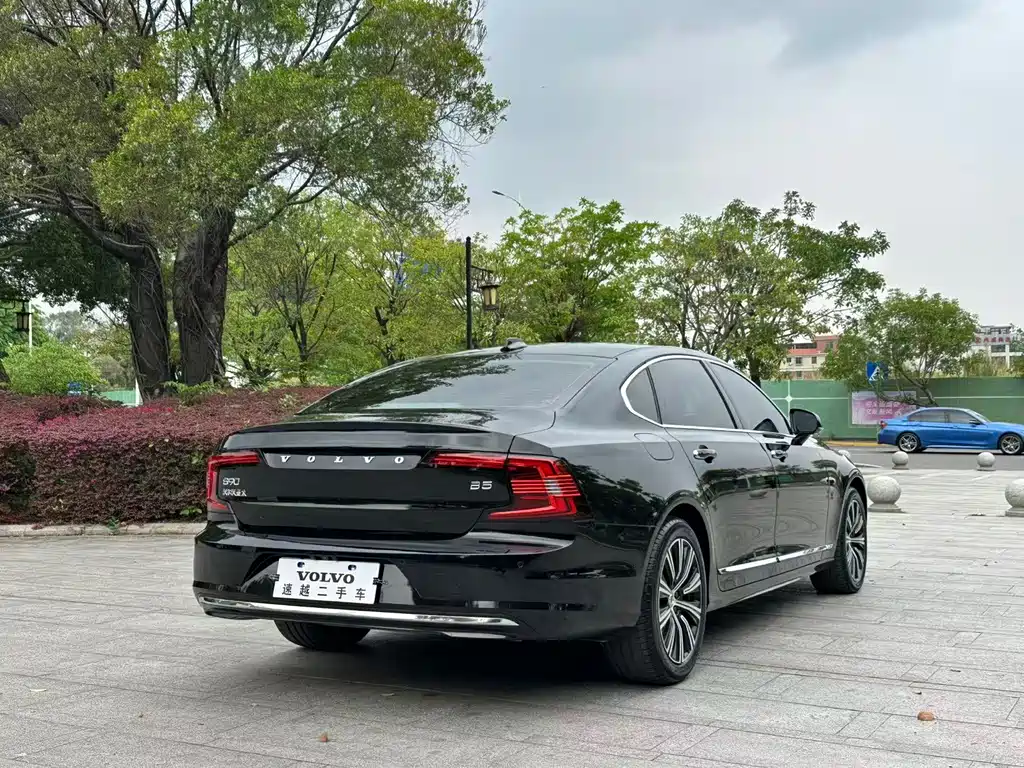 Volvo S90 2021 B5 Inscription