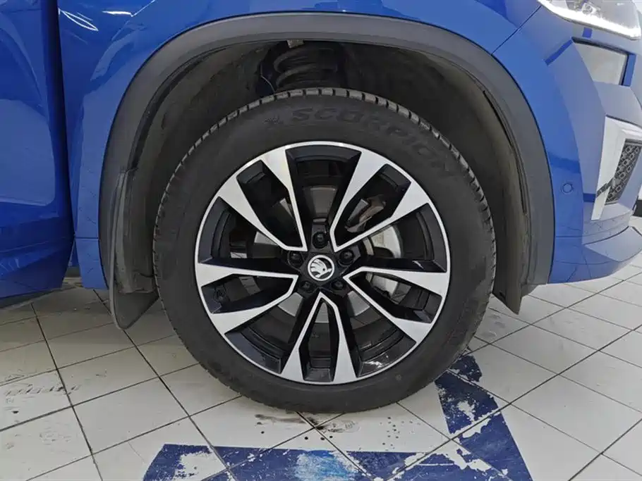 Skoda Kodiaq 2022 TSI330 7-Seater 2WD Luxury Edition