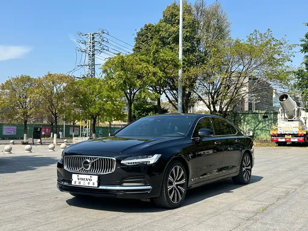 Volvo S90 2022 B5 Zhiyuan Luxury Edition