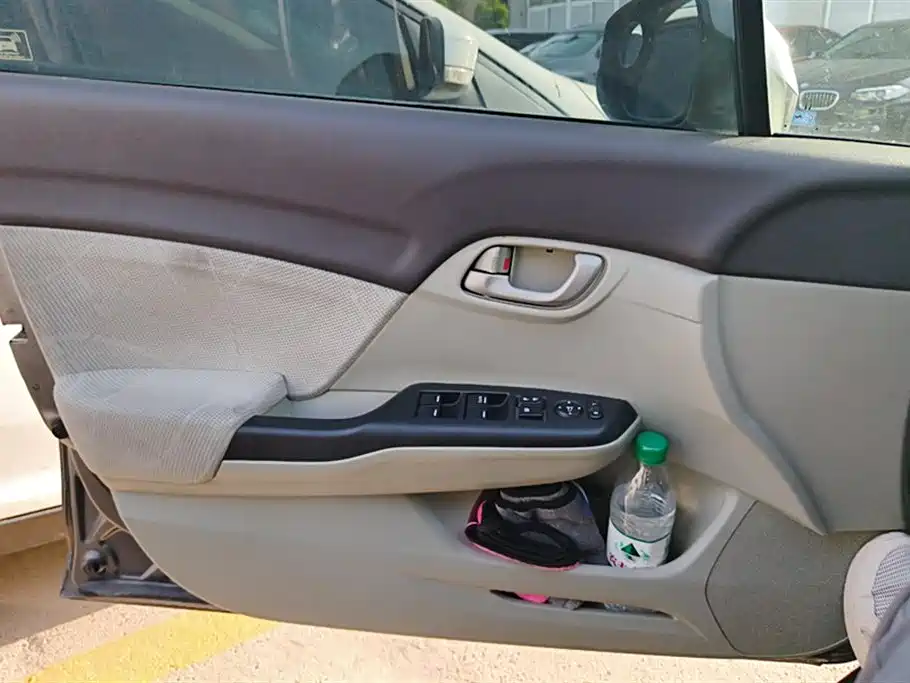 Civic 2012 1.8L Automatic Comfort Edition