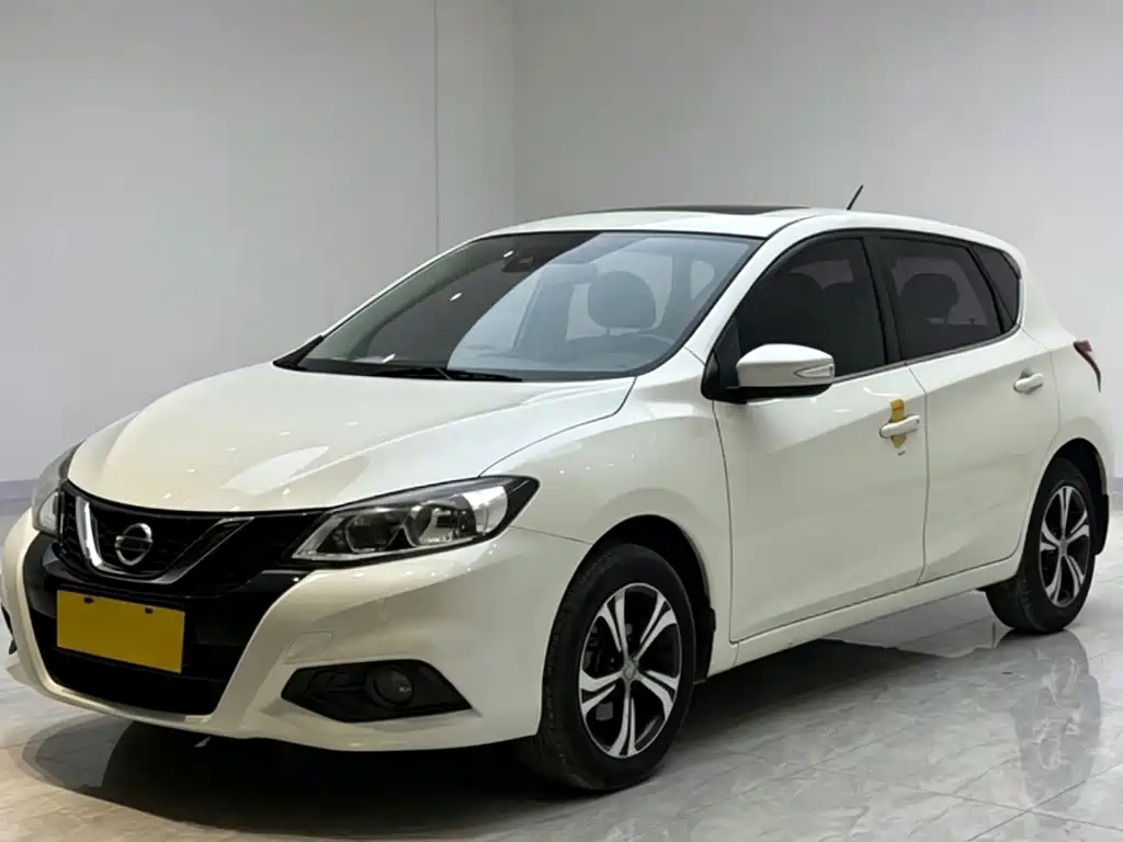 Nissan Tiida 2016 1.6L CVT Smart Edition